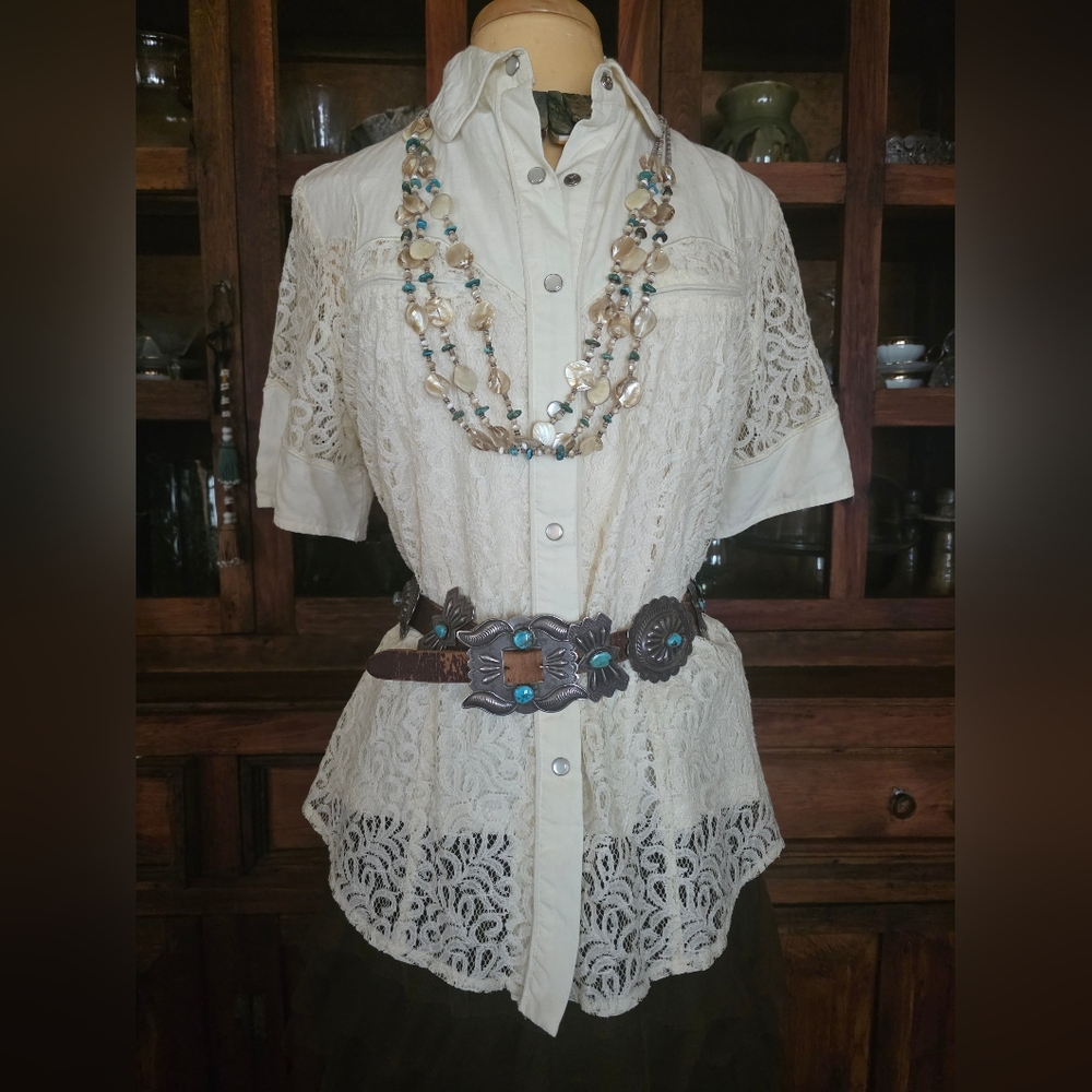 Double D Ranch S/S Snap Front Lace Blouse Medium